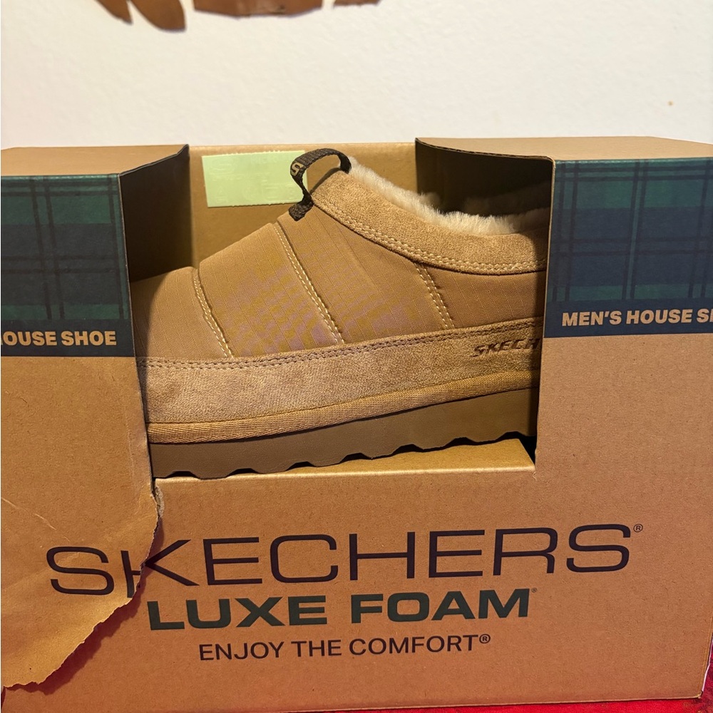 Skechers Men's Brown Luxe Foam Slip-Ons